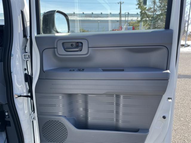 Ｎ－ＶＡＮ（新潟県新潟市西蒲区）