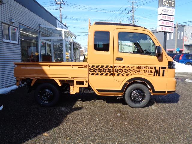 気持ちよく、皆様に乗っていただくため、当社の車輌は展示する前に、徹底的に清掃・磨きを行ないます。他店と比べてみてください。