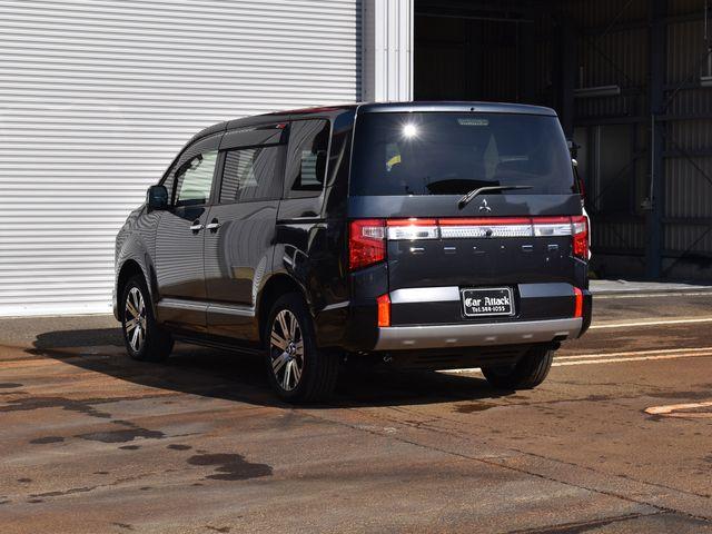 両側パワースライドドア！！