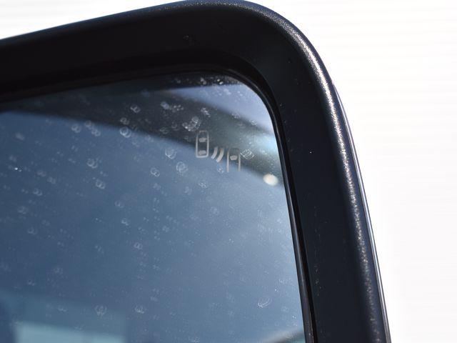 ブラインドスポットモニター