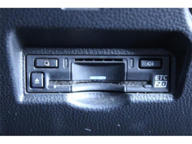 ヴォクシーハイブリッド（新潟県新潟市東区）