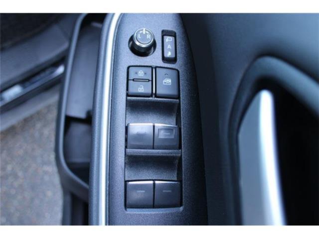 ヴォクシーハイブリッド（新潟県新潟市東区）