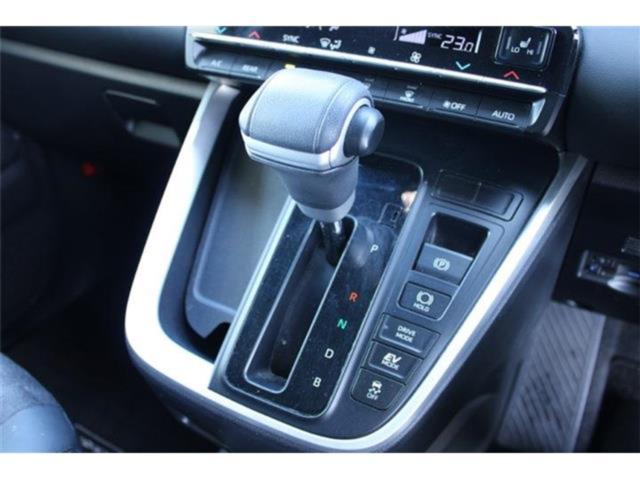 ヴォクシーハイブリッド（新潟県新潟市東区）