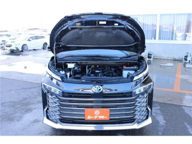 ヴォクシーハイブリッド（新潟県新潟市東区）