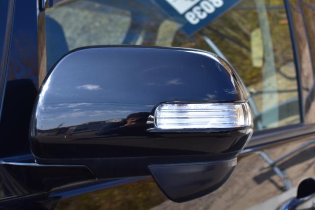 オートリトラクタブル、バック連動機能付電動格納ウィンカーミラーでございます♪