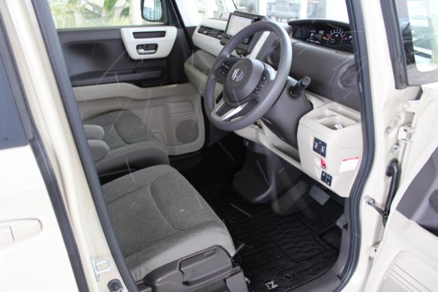 N＿BOX（新潟県新潟市西区）