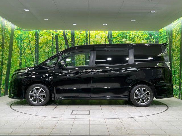 ヴォクシー(新潟県長岡市)