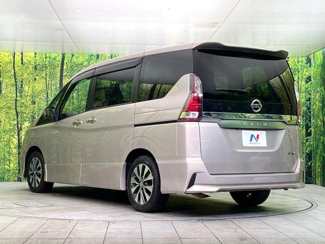 セレナ（新潟県新潟市東区）