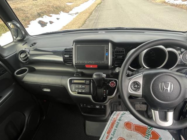 N＿BOXカスタム（新潟県新潟市東区）画像5