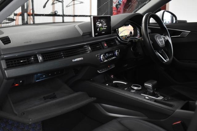 アウディ Ａ４オールロードクアトロ（新潟県新潟市西区）