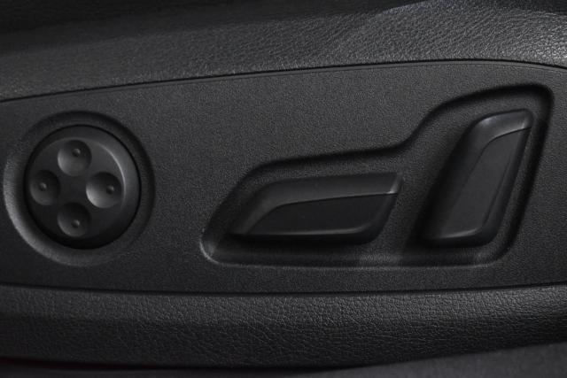 アウディ Ａ４オールロードクアトロ（新潟県新潟市西区）