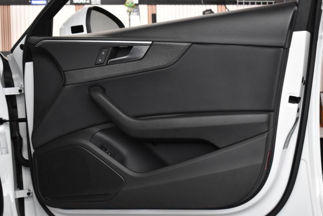 アウディ Ａ４オールロードクアトロ（新潟県新潟市西区）