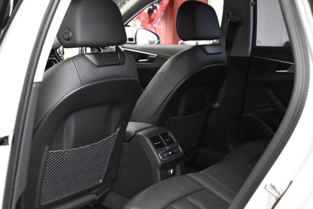 アウディ Ａ４オールロードクアトロ（新潟県新潟市西区）