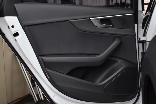 アウディ Ａ４オールロードクアトロ（新潟県新潟市西区）