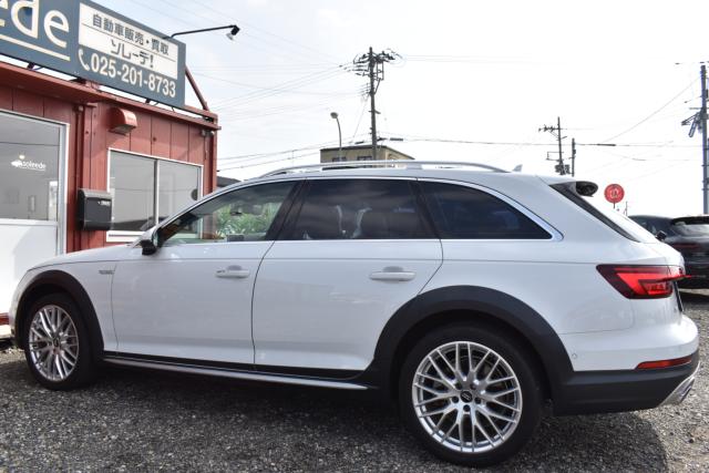 アウディ Ａ４オールロードクアトロ（新潟県新潟市西区）