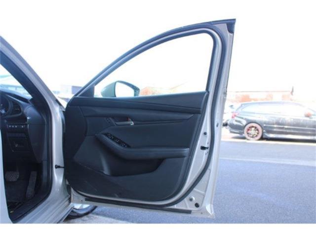 MAZDA3ファストバック（新潟県新潟市東区）画像30