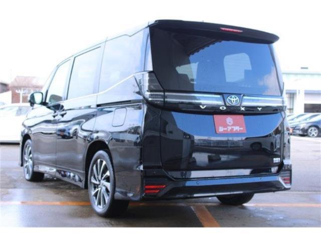 ヴォクシーハイブリッド（新潟県新潟市東区）画像11