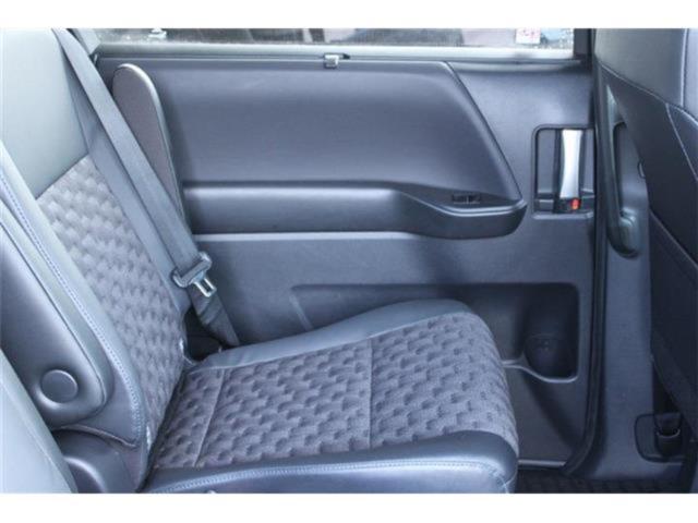 ヴォクシーハイブリッド（新潟県新潟市東区）画像31