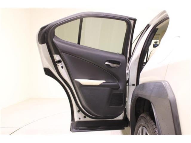 レクサスUX(新潟県新潟市東区)