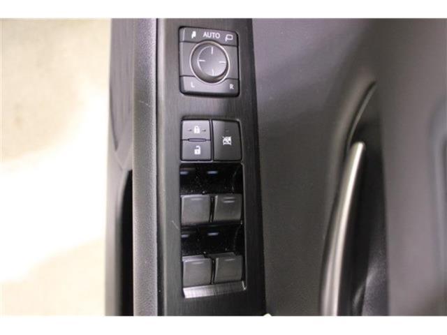 レクサスUX(新潟県新潟市東区)