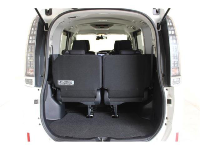 ヴォクシー（新潟県新潟市東区）