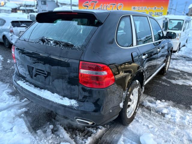 ポルシェ カイエン(新潟県長岡市)