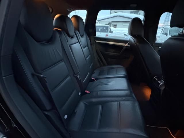 ポルシェ カイエン(新潟県長岡市)