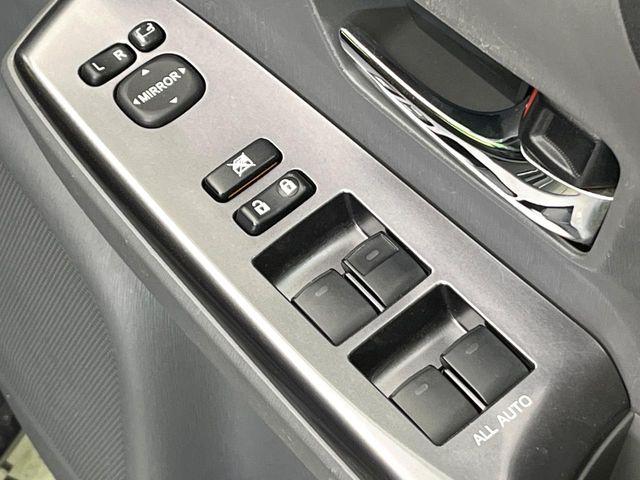 プリウスα(新潟県新潟市東区)