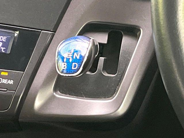 プリウスα(新潟県新潟市東区)