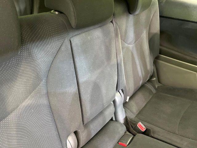 プリウスα(新潟県新潟市東区)