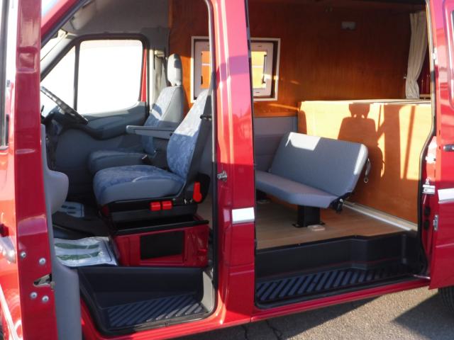 メルセデス ベンツ トランスポーターＴ１Ｎ（新潟県新潟市南区）