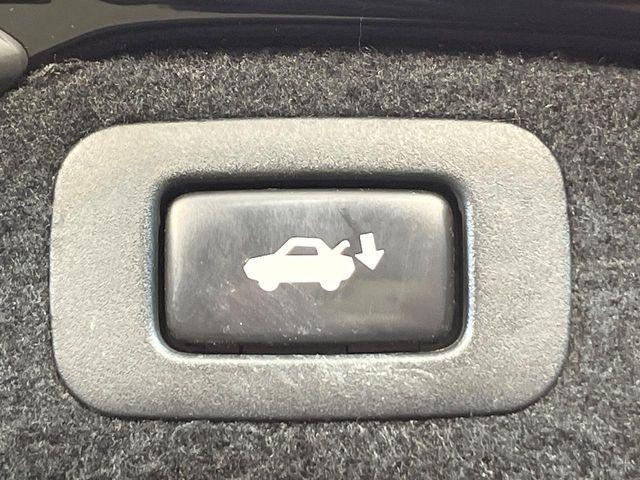 レクサスLS(新潟県新潟市南区)