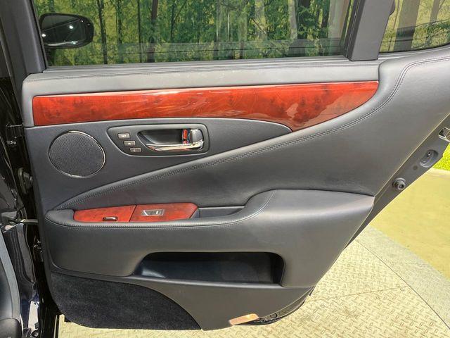 レクサスLS(新潟県新潟市南区)