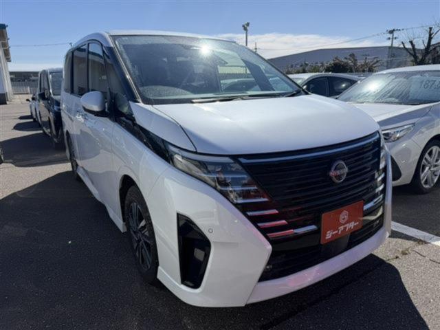 セレナ（新潟県新潟市東区）