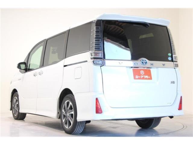 ヴォクシーハイブリッド（新潟県新潟市東区）画像11