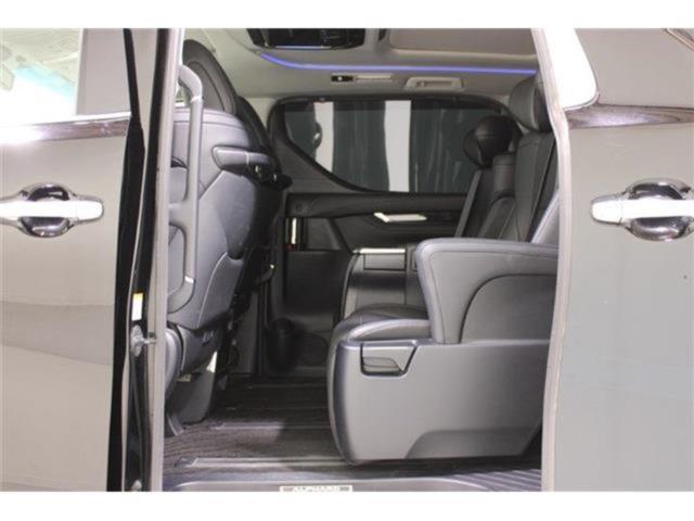 アルファード（新潟県新潟市東区）