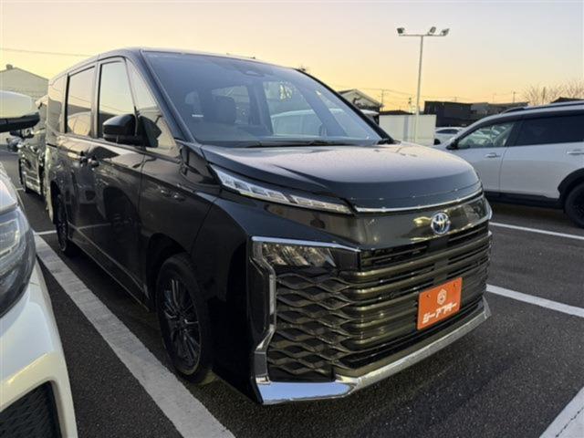 ヴォクシーハイブリッド（新潟県新潟市東区）