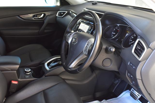 エクストレイル（新潟県新潟市西区）