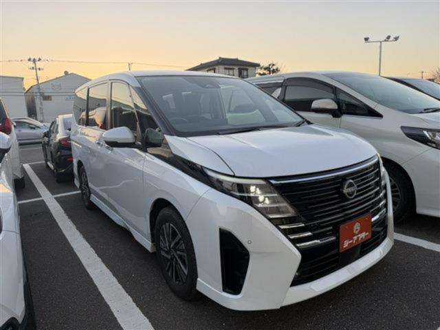 セレナ（新潟県新潟市東区）