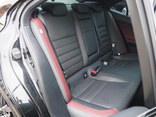 レクサスＩＳ（新潟県新潟市西区）