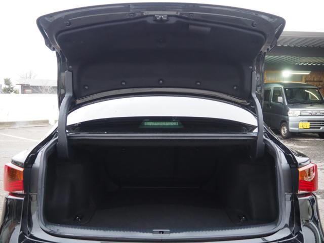 レクサスＩＳ（新潟県新潟市西区）