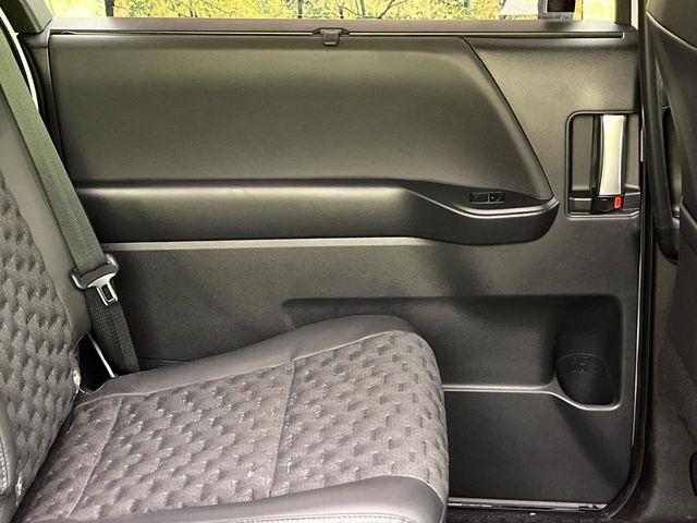 ヴォクシー(新潟県新潟市東区)