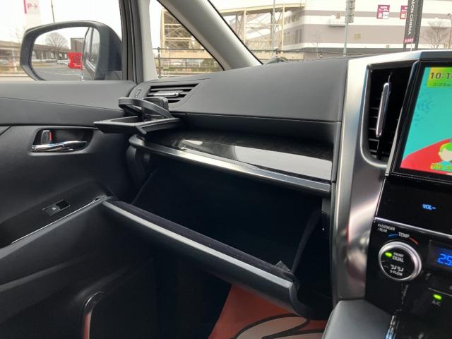 ヴェルファイアハイブリッド（新潟県新潟市西区）