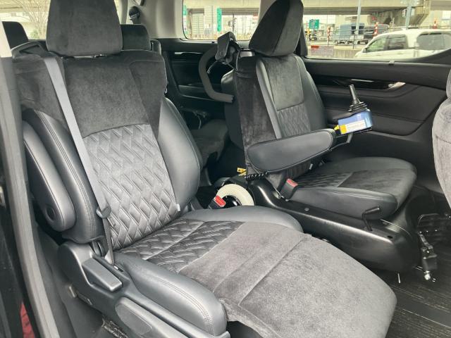 ヴェルファイアハイブリッド（新潟県新潟市西区）