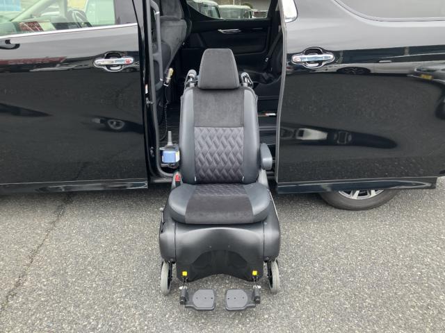 ヴェルファイアハイブリッド（新潟県新潟市西区）