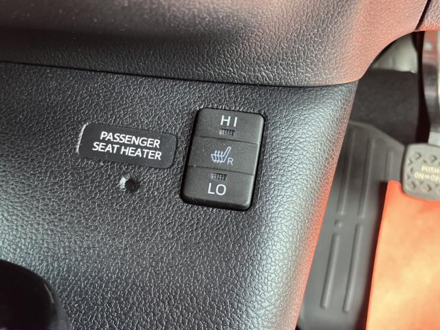 プリウスPHV(新潟県新潟市西区)