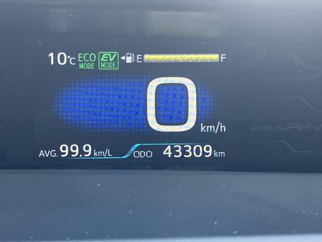 プリウスPHV(新潟県新潟市西区)