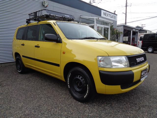 気持ちよく、皆様に乗っていただくため、当社の車輌は展示する前に、徹底的に清掃・磨きを行ないます。他店と比べてみてください。