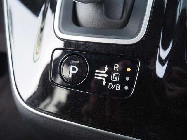 セレナ（新潟県新潟市西区）