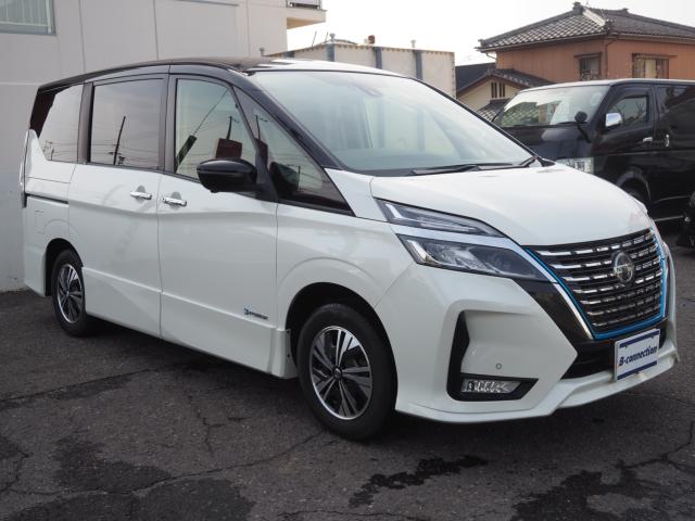 セレナ（新潟県新潟市西区）